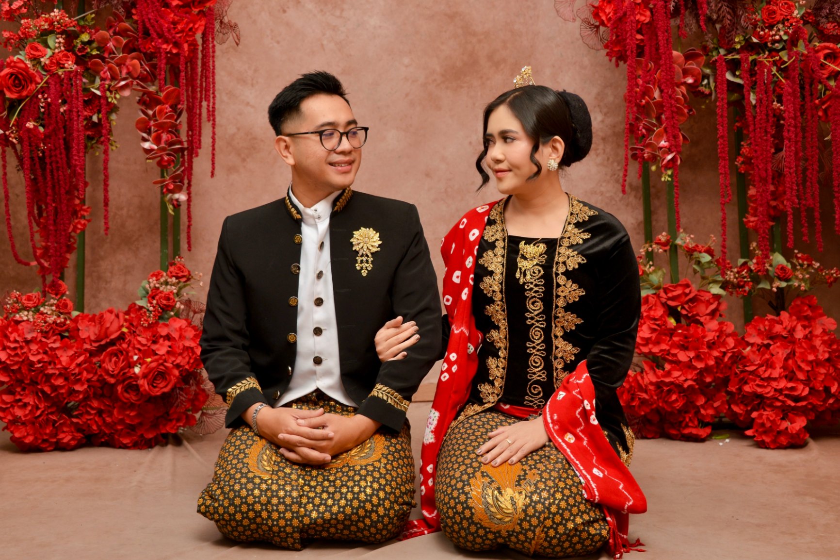 4.-Love-Story.jpg-compressed-1